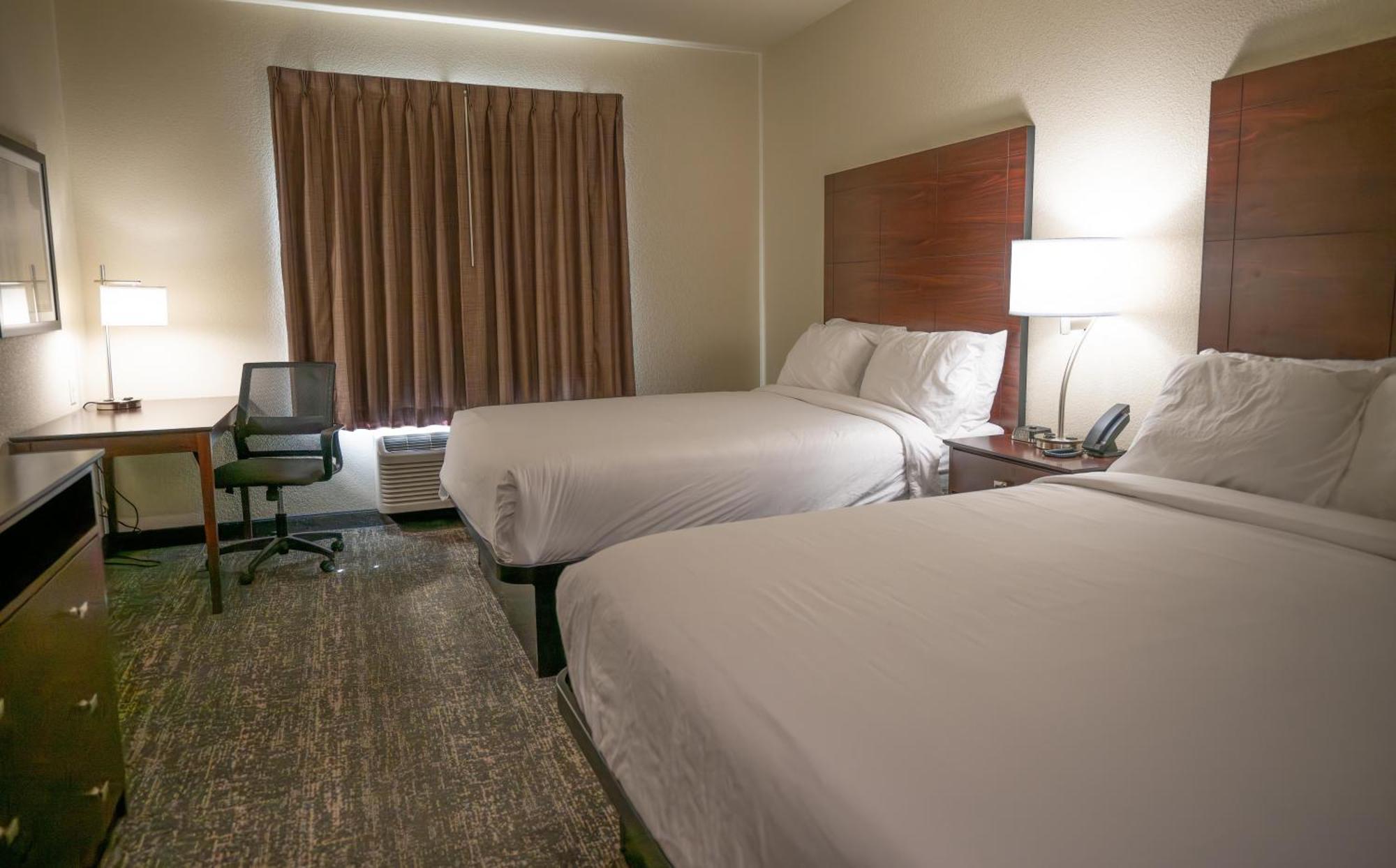 Cobblestone Hotel & Suites - Lamar エクステリア 写真